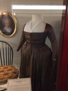 Martha Washingon's dress, Walt Disney World, Hall of Presidents